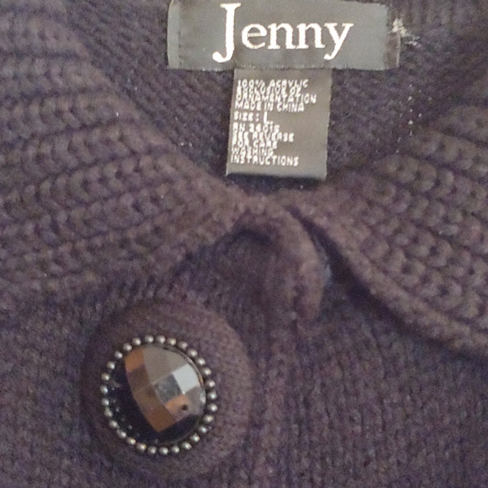 Sweater - Picture 2 of 3